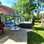 La Minoterie Pause Zen, & Piscine Prives 12 Personnes * Rocheserviere