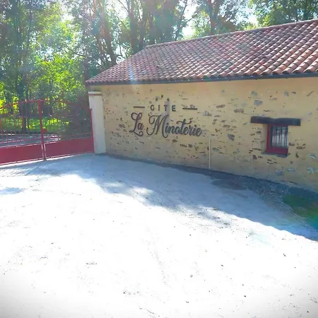 La Minoterie Pause Zen, & Piscine Prives 12 Personnes