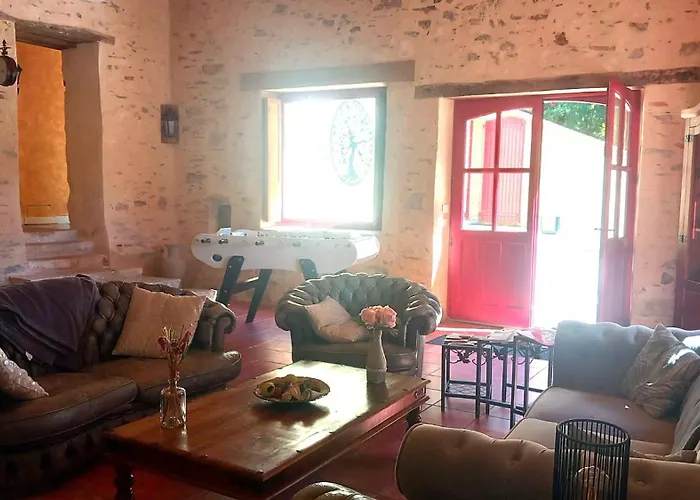 بيت للعطل La Minoterie Pause Zen, & Piscine Prives 12 Personnes *