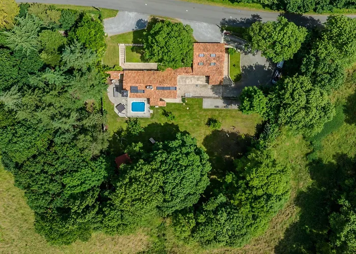 بيت للعطل La Minoterie Pause Zen, & Piscine Prives 12 Personnes